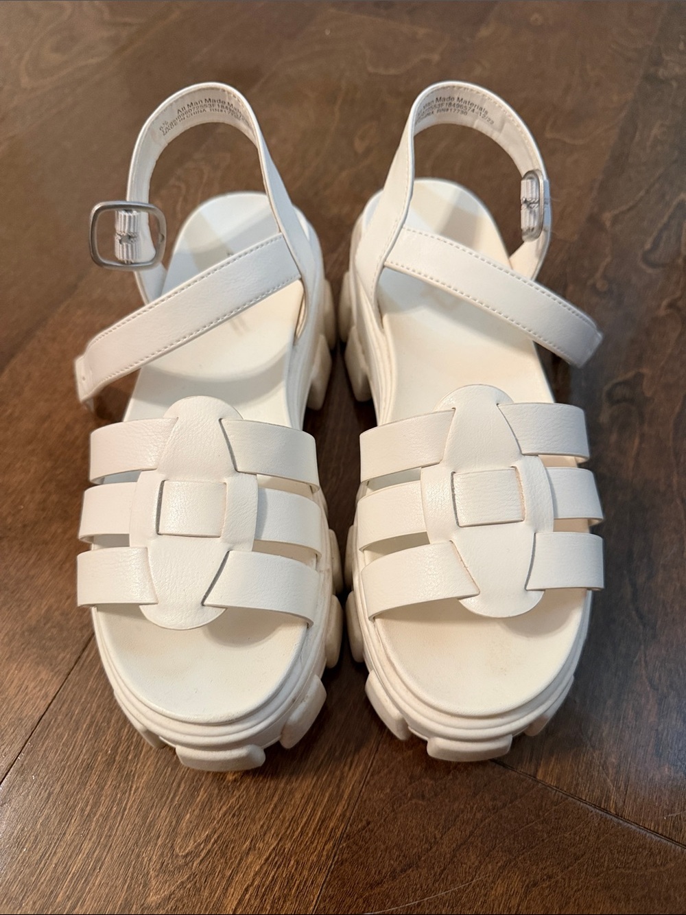 wild fable Cream Strappy Lug Sandals